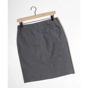 THEORY Gray Pinstripe Stripe Wool Pencil Skirt Office Career Classic Size 4